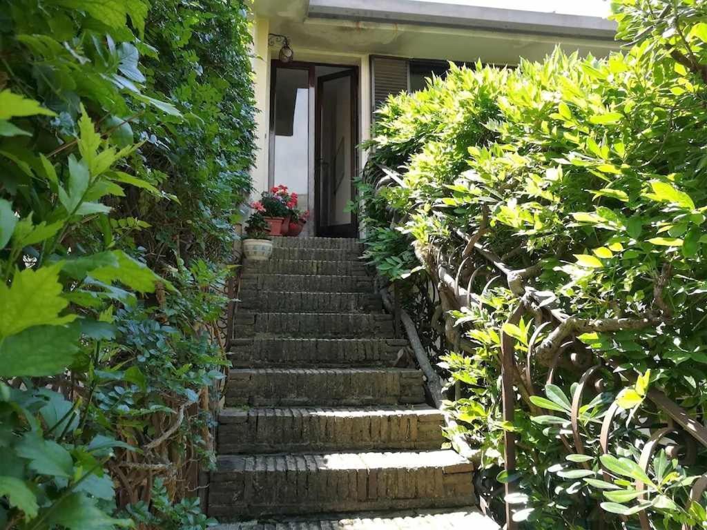 Casa Dinky Attico Con Terrazza Vista Mare Apartman Formia Kültér fotó