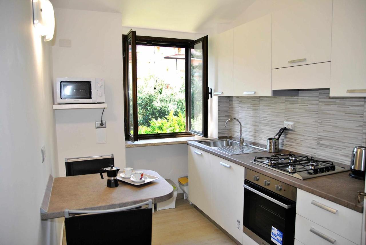 Casa Dinky Attico Con Terrazza Vista Mare Apartman Formia Kültér fotó
